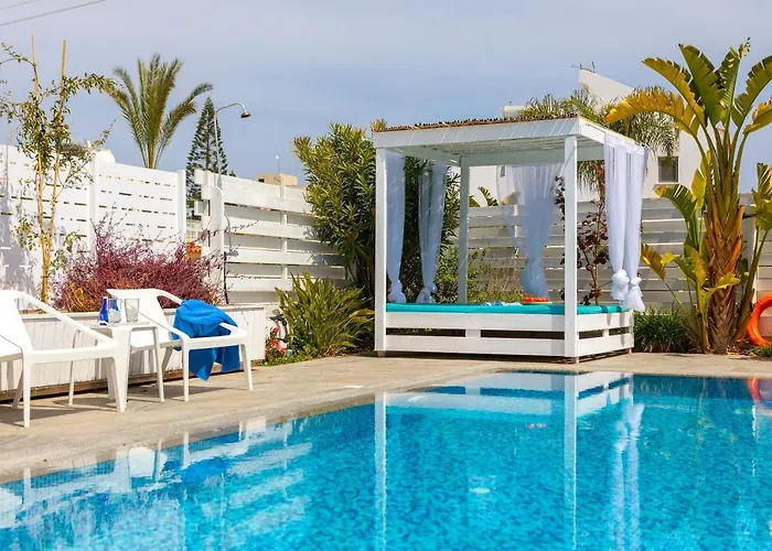 Fig Tree Bay 4 فيلة *