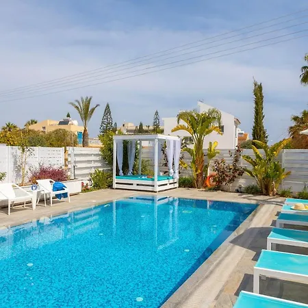 Fig Tree Bay 4