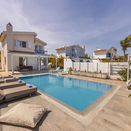 Villa Fig Tree Bay 4